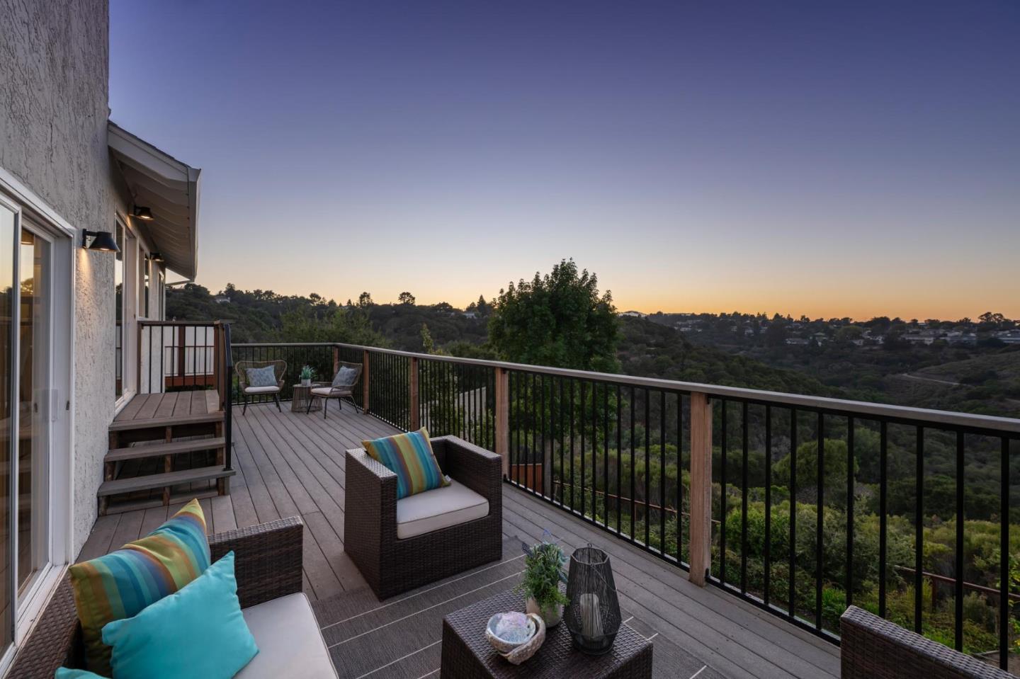 Detail Gallery Image 25 of 41 For 2860 Wakefield Dr, Belmont,  CA 94002 - 4 Beds | 2/1 Baths