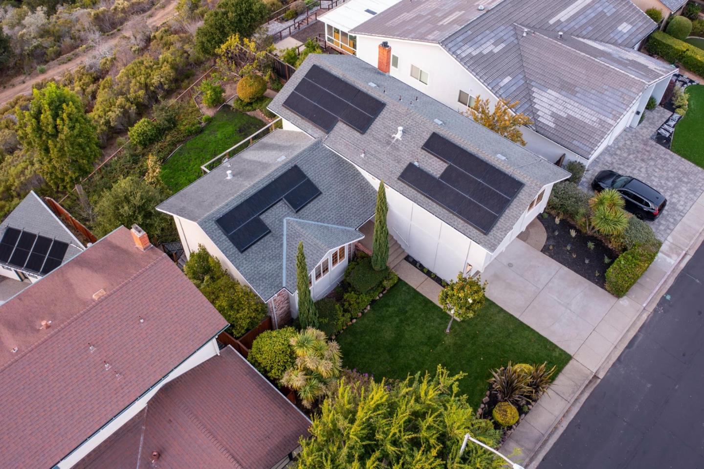 Detail Gallery Image 29 of 41 For 2860 Wakefield Dr, Belmont,  CA 94002 - 4 Beds | 2/1 Baths