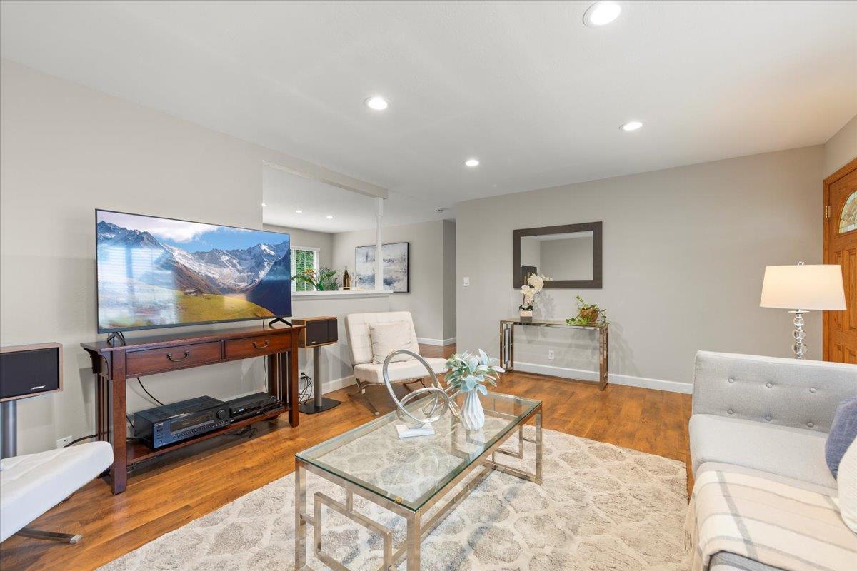 Detail Gallery Image 9 of 36 For 4406 Norwich Way, San Jose,  CA 95130 - 3 Beds | 2 Baths