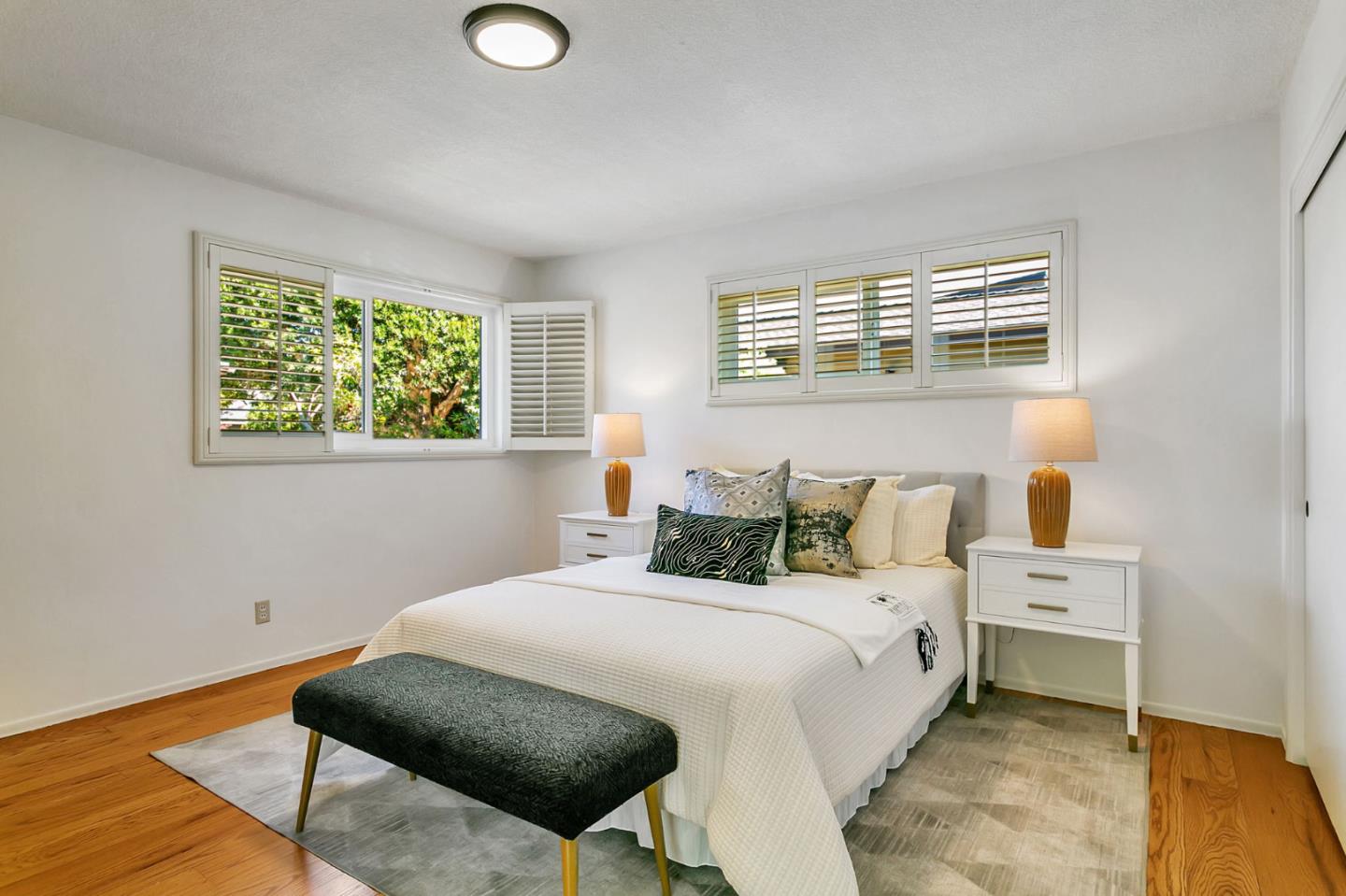 Detail Gallery Image 20 of 30 For 1691 Yale Dr, Mountain View,  CA 94040 - 3 Beds | 2 Baths