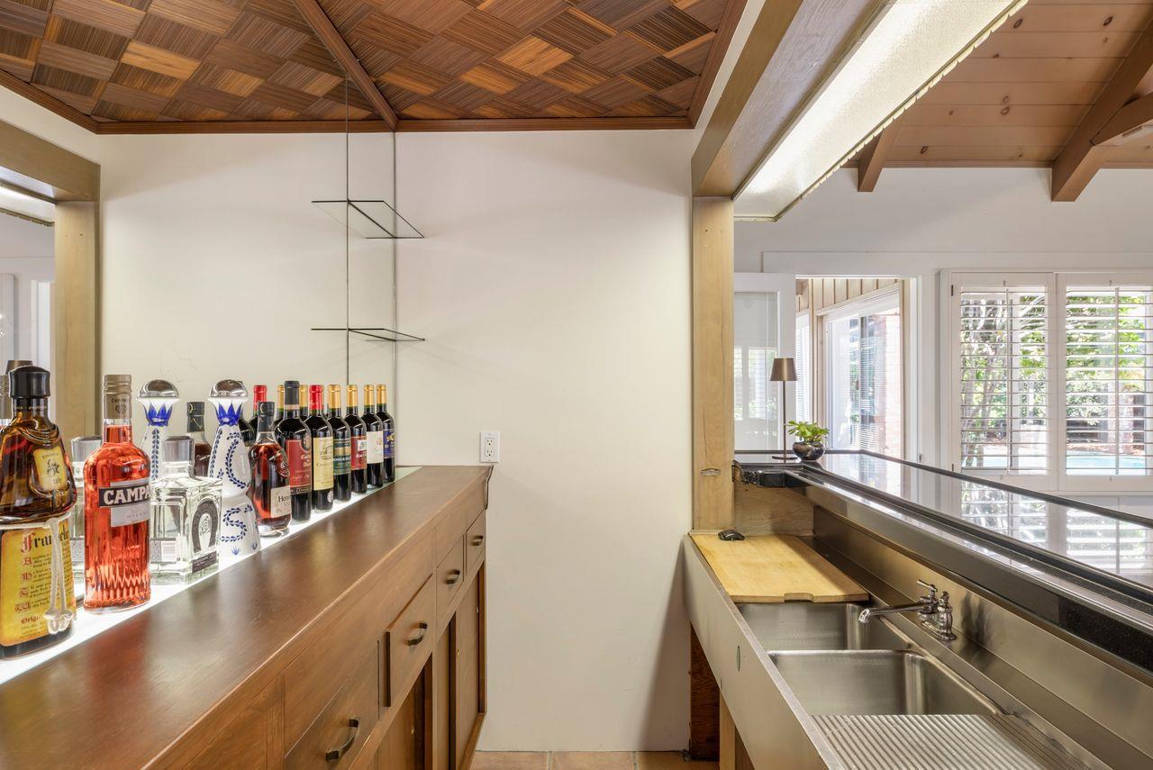 Detail Gallery Image 11 of 26 For 20 Kent Pl, Palo Alto,  CA 94301 - 2 Beds | 2 Baths