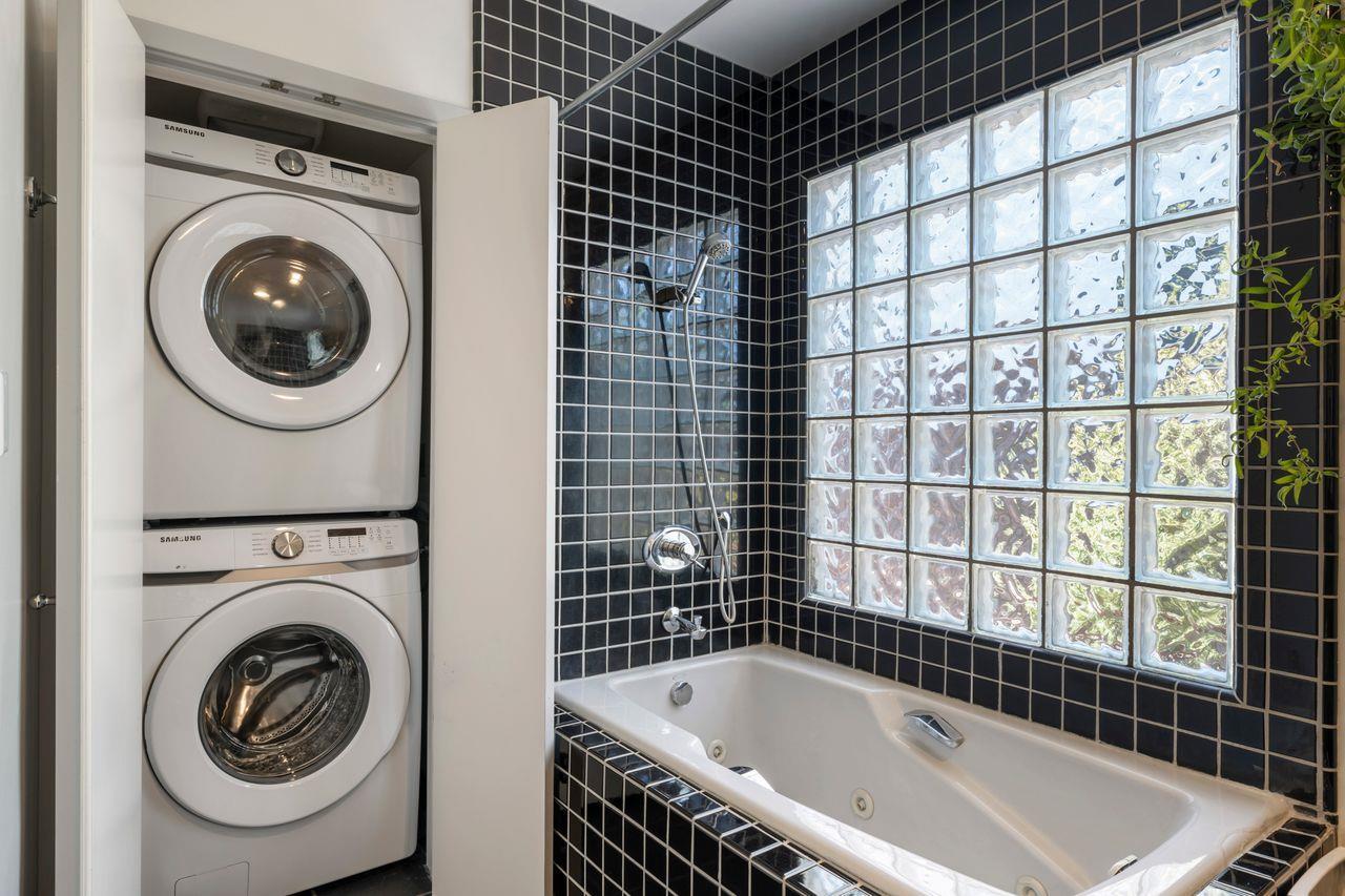 Detail Gallery Image 19 of 26 For 20 Kent Pl, Palo Alto,  CA 94301 - 2 Beds | 2 Baths