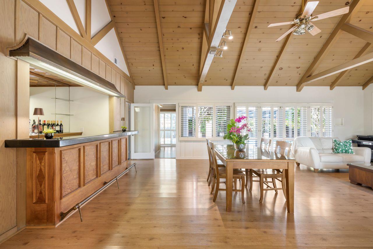 Detail Gallery Image 7 of 26 For 20 Kent Pl, Palo Alto,  CA 94301 - 2 Beds | 2 Baths