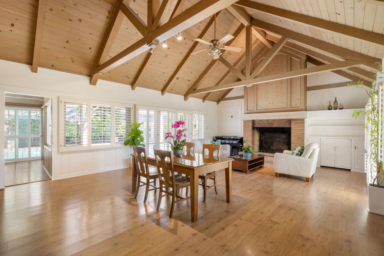 Detail Gallery Image 8 of 26 For 20 Kent Pl, Palo Alto,  CA 94301 - 2 Beds | 2 Baths