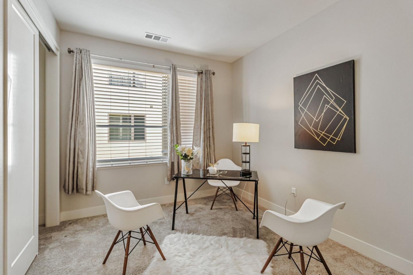 Detail Gallery Image 15 of 28 For 1028 Foster Square Ln #305,  Foster City,  CA 94404 - 3 Beds | 2 Baths