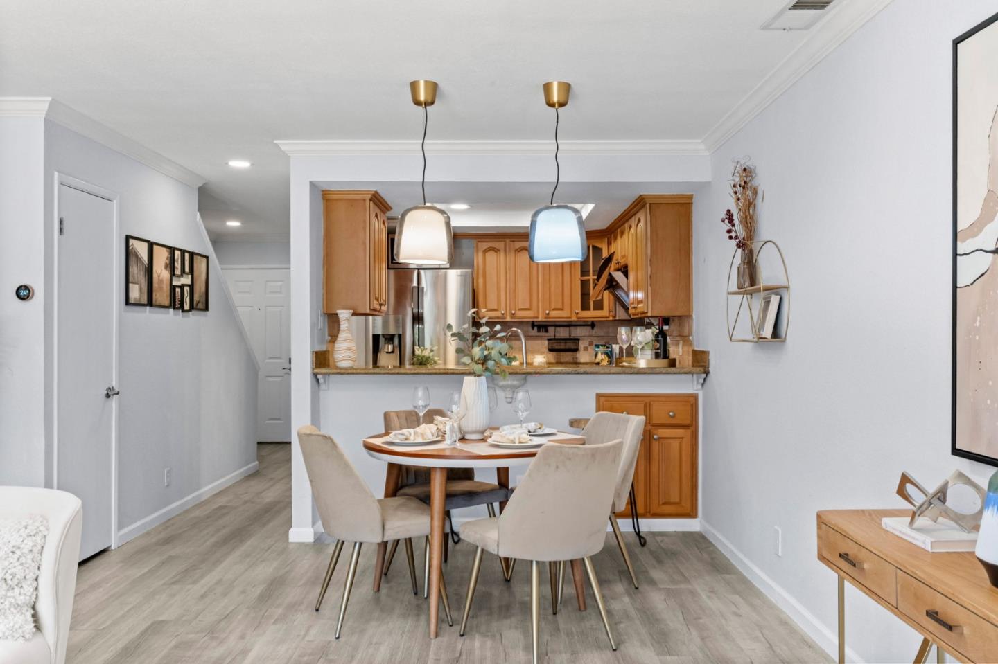 Detail Gallery Image 23 of 59 For 668 W Sunnyoaks Ave, Campbell,  CA 95008 - 2 Beds | 1/1 Baths