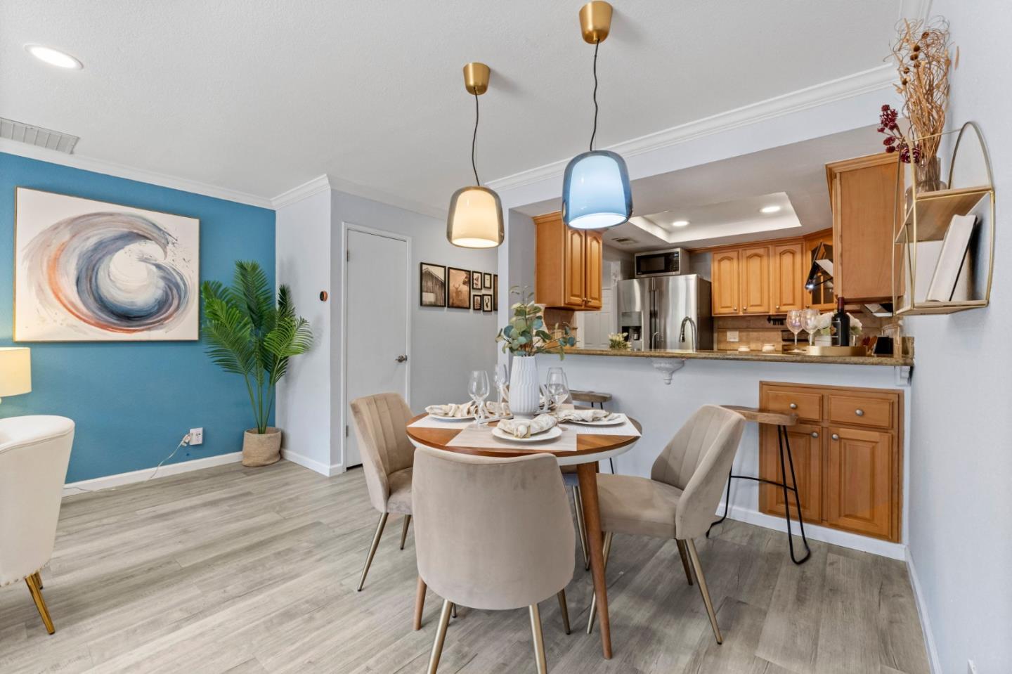 Detail Gallery Image 30 of 59 For 668 W Sunnyoaks Ave, Campbell,  CA 95008 - 2 Beds | 1/1 Baths