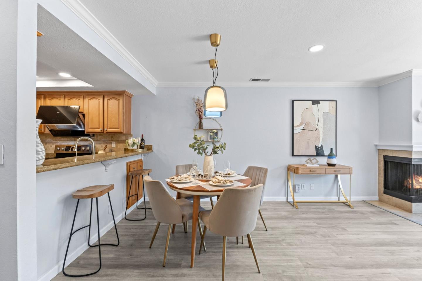 Detail Gallery Image 31 of 59 For 668 W Sunnyoaks Ave, Campbell,  CA 95008 - 2 Beds | 1/1 Baths