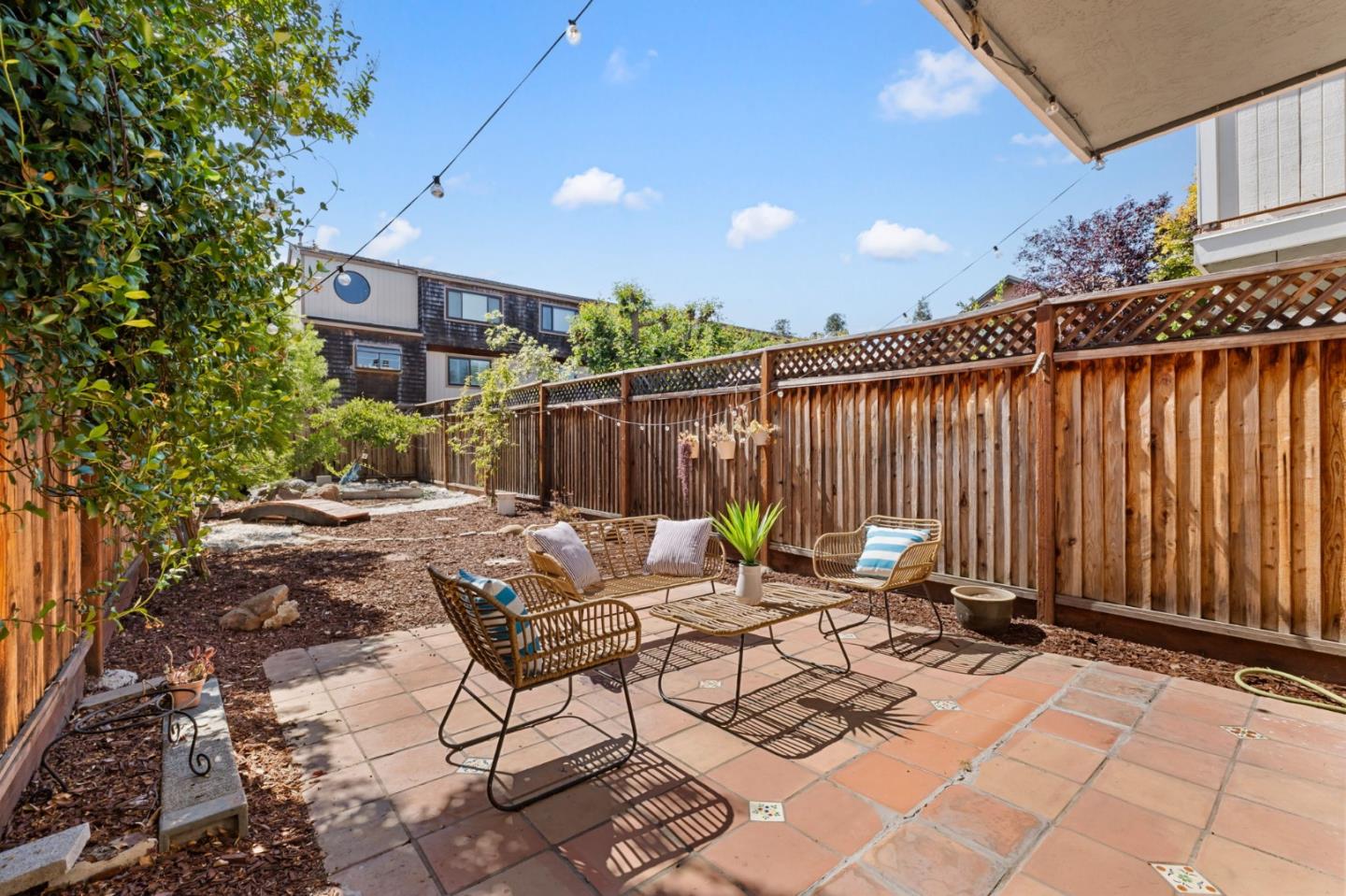 Detail Gallery Image 7 of 59 For 668 W Sunnyoaks Ave, Campbell,  CA 95008 - 2 Beds | 1/1 Baths