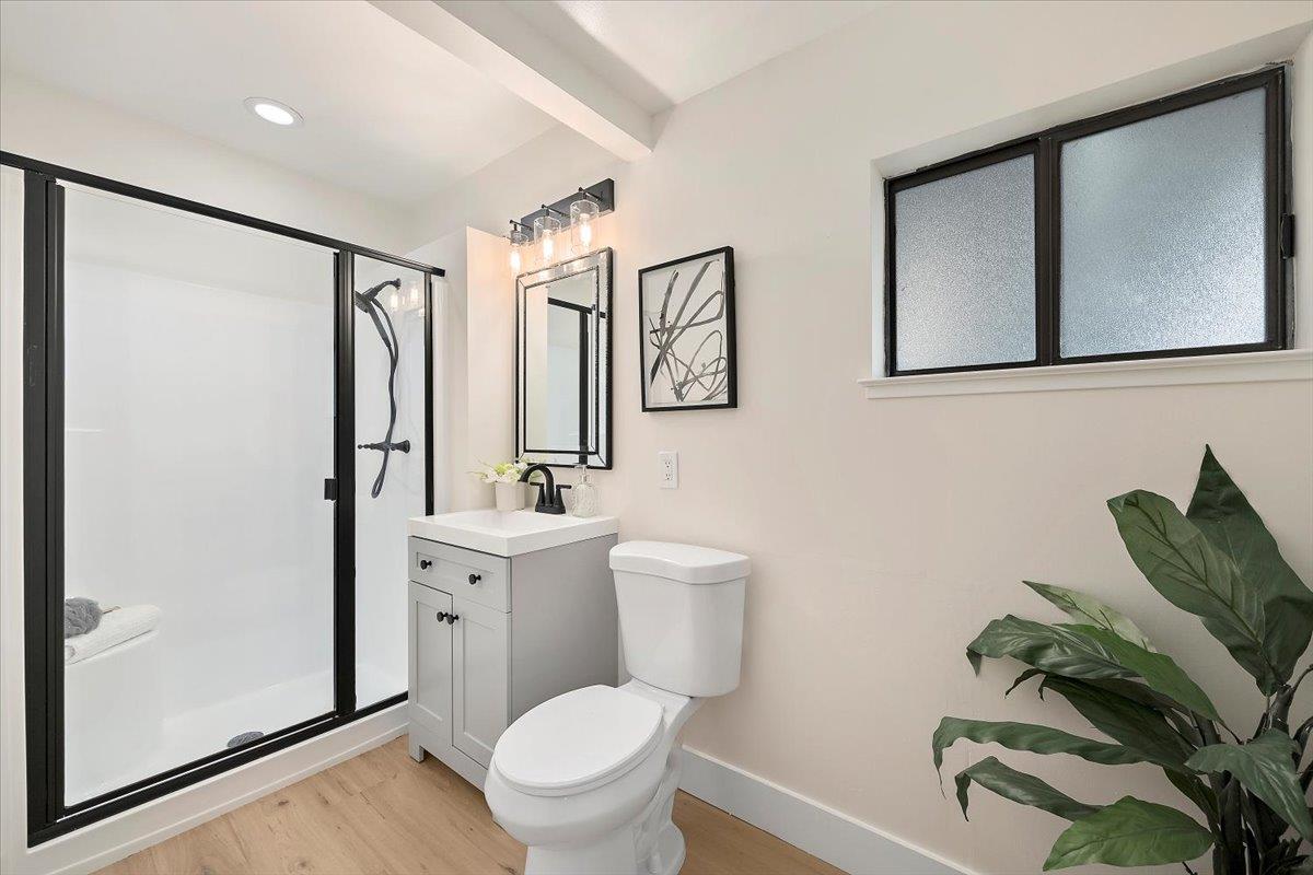 Detail Gallery Image 23 of 44 For 4867 Anna Dr, San Jose,  CA 95124 - 5 Beds | 4 Baths