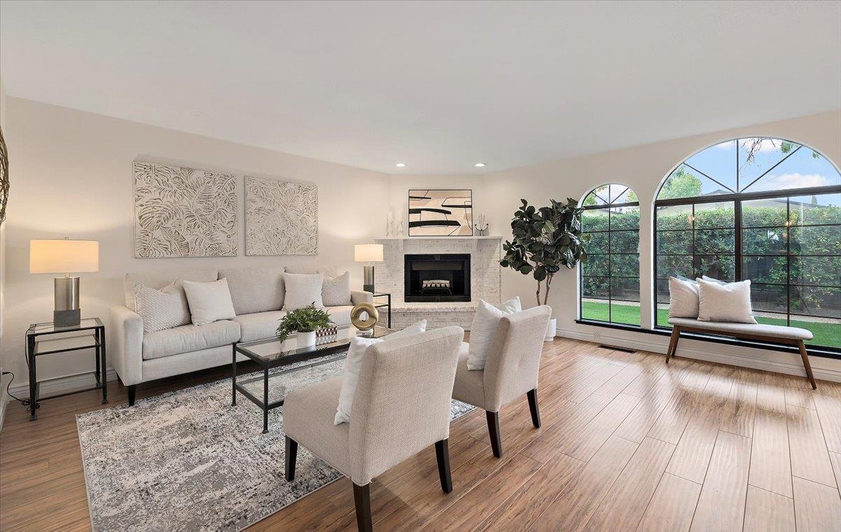 Detail Gallery Image 5 of 44 For 4867 Anna Dr, San Jose,  CA 95124 - 5 Beds | 4 Baths