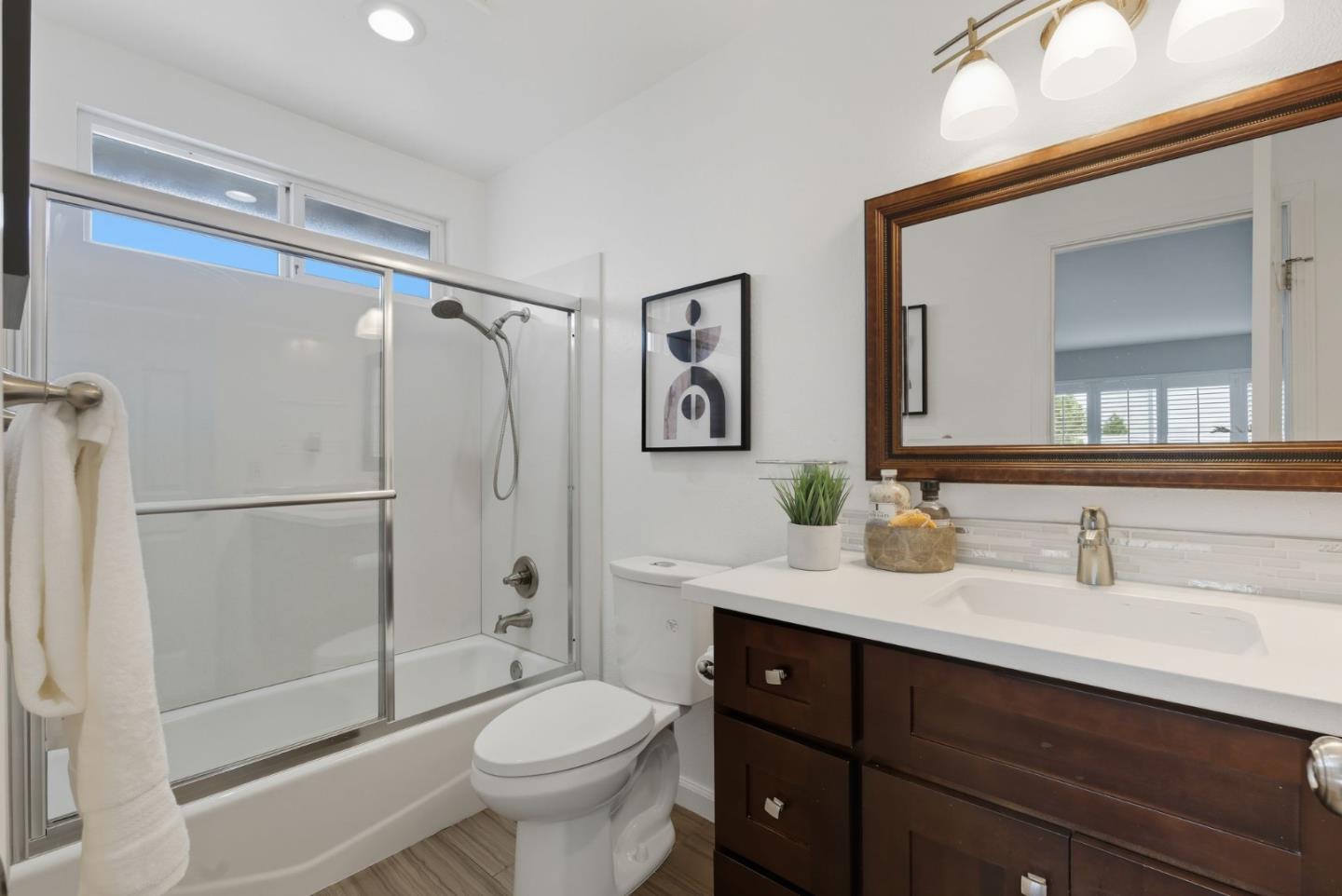 Detail Gallery Image 23 of 51 For 2673 Toy Ln, San Jose,  CA 95121 - 4 Beds | 2/1 Baths