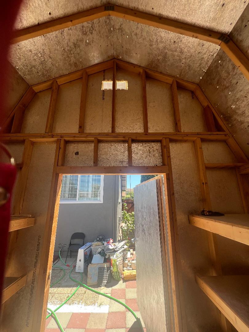 Detail Gallery Image 39 of 51 For 2673 Toy Ln, San Jose,  CA 95121 - 4 Beds | 2/1 Baths