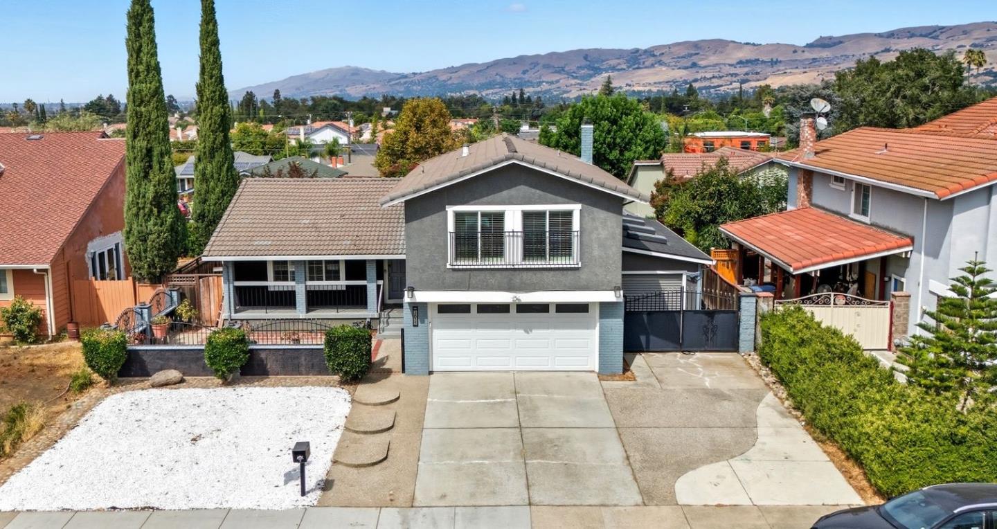 Detail Gallery Image 44 of 51 For 2673 Toy Ln, San Jose,  CA 95121 - 4 Beds | 2/1 Baths