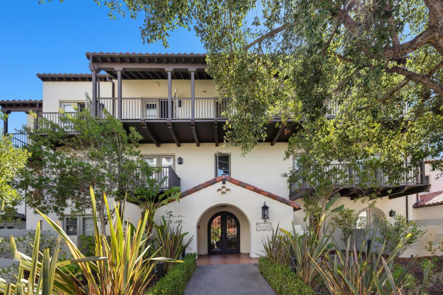 Detail Gallery Image 2 of 70 For 149 W 3rd Ave, San Mateo,  CA 94402 - 2 Beds | 2 Baths