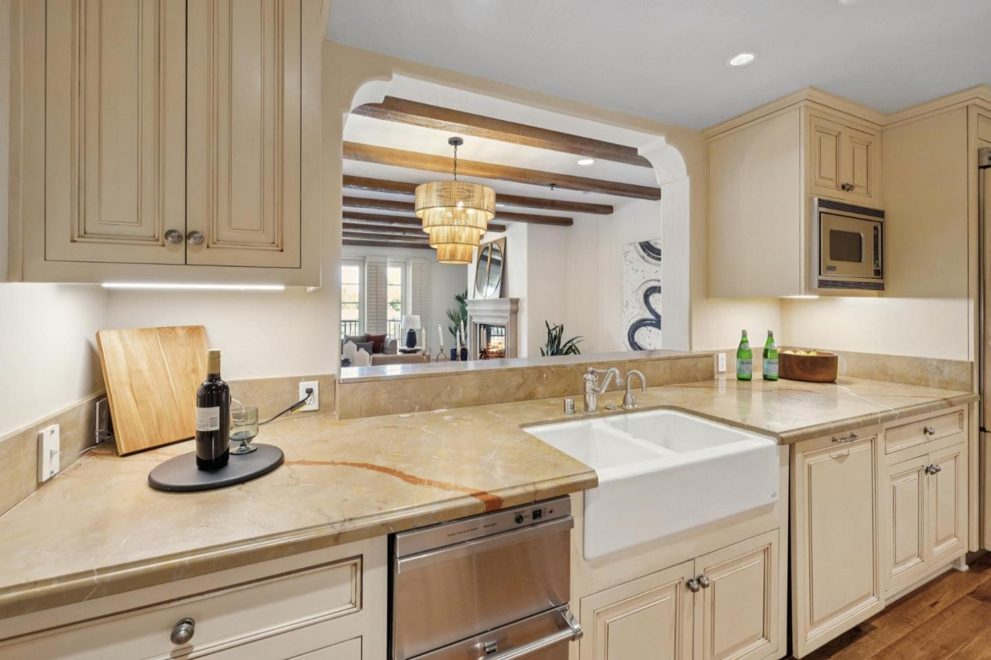 Detail Gallery Image 22 of 70 For 149 W 3rd Ave, San Mateo,  CA 94402 - 2 Beds | 2 Baths