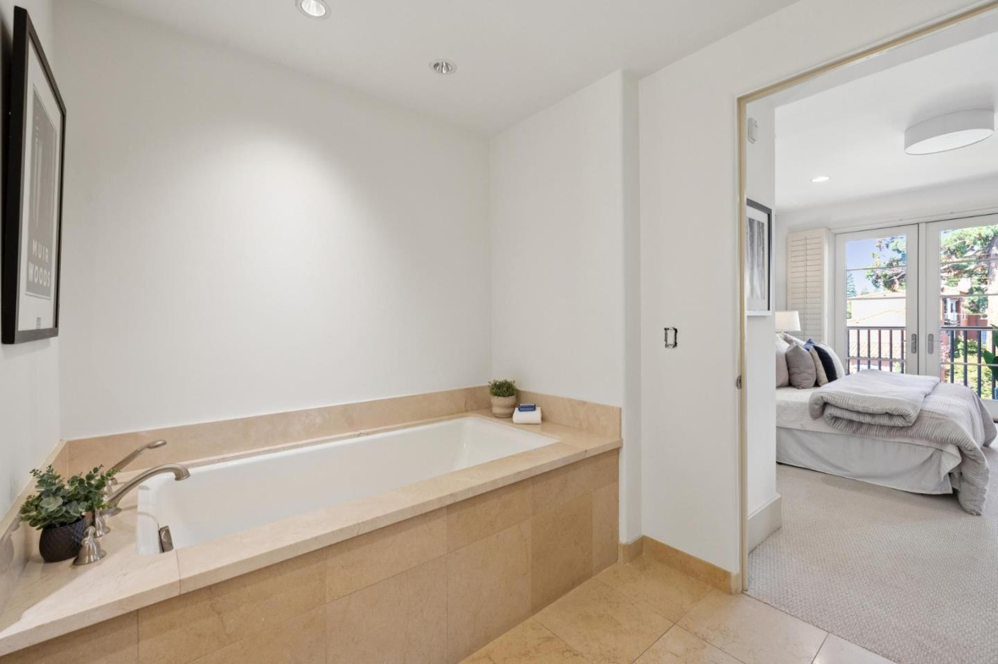 Detail Gallery Image 43 of 70 For 149 W 3rd Ave, San Mateo,  CA 94402 - 2 Beds | 2 Baths