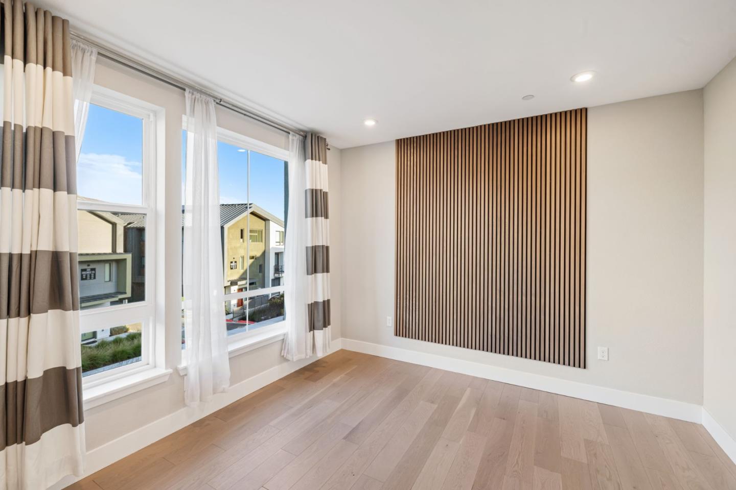 Detail Gallery Image 12 of 37 For 45009 Challenge Cmn #301,  Fremont,  CA 94538 - 3 Beds | 2/1 Baths