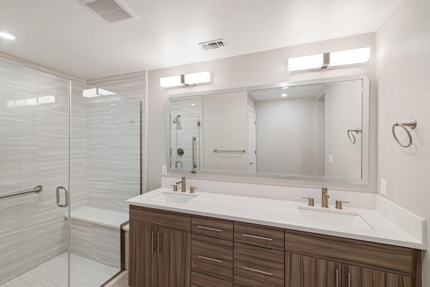 Detail Gallery Image 22 of 37 For 45009 Challenge Cmn #301,  Fremont,  CA 94538 - 3 Beds | 2/1 Baths