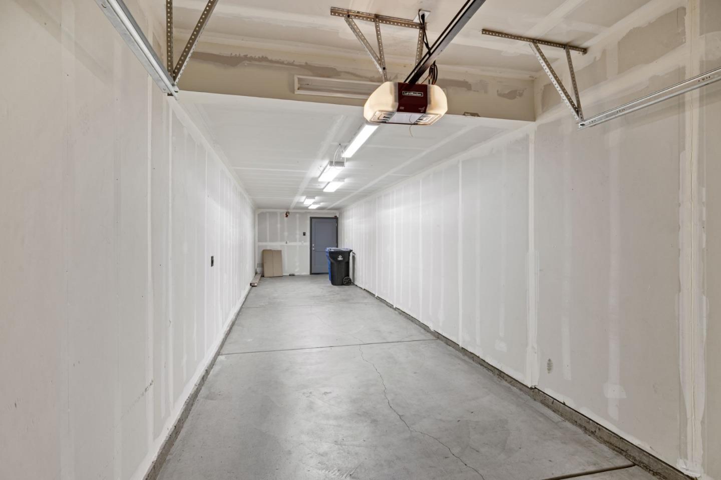 Detail Gallery Image 25 of 37 For 45009 Challenge Cmn #301,  Fremont,  CA 94538 - 3 Beds | 2/1 Baths