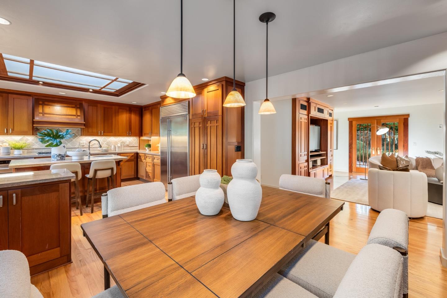 Detail Gallery Image 13 of 75 For 13961 Fremont Pines Ln, Los Altos Hills,  CA 94022 - 5 Beds | 4 Baths