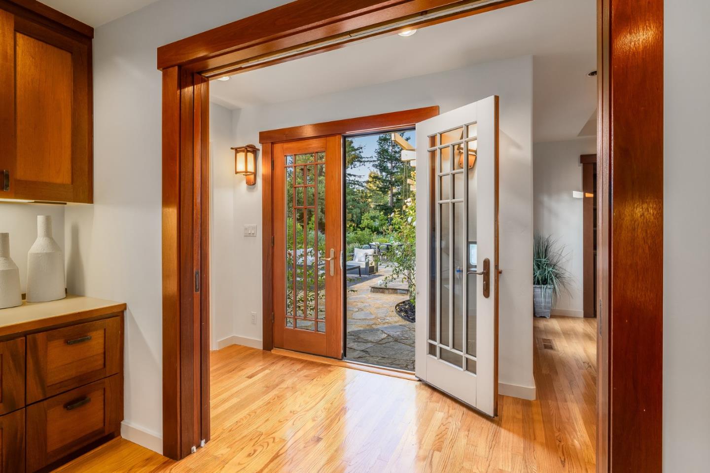 Detail Gallery Image 30 of 75 For 13961 Fremont Pines Ln, Los Altos Hills,  CA 94022 - 5 Beds | 4 Baths