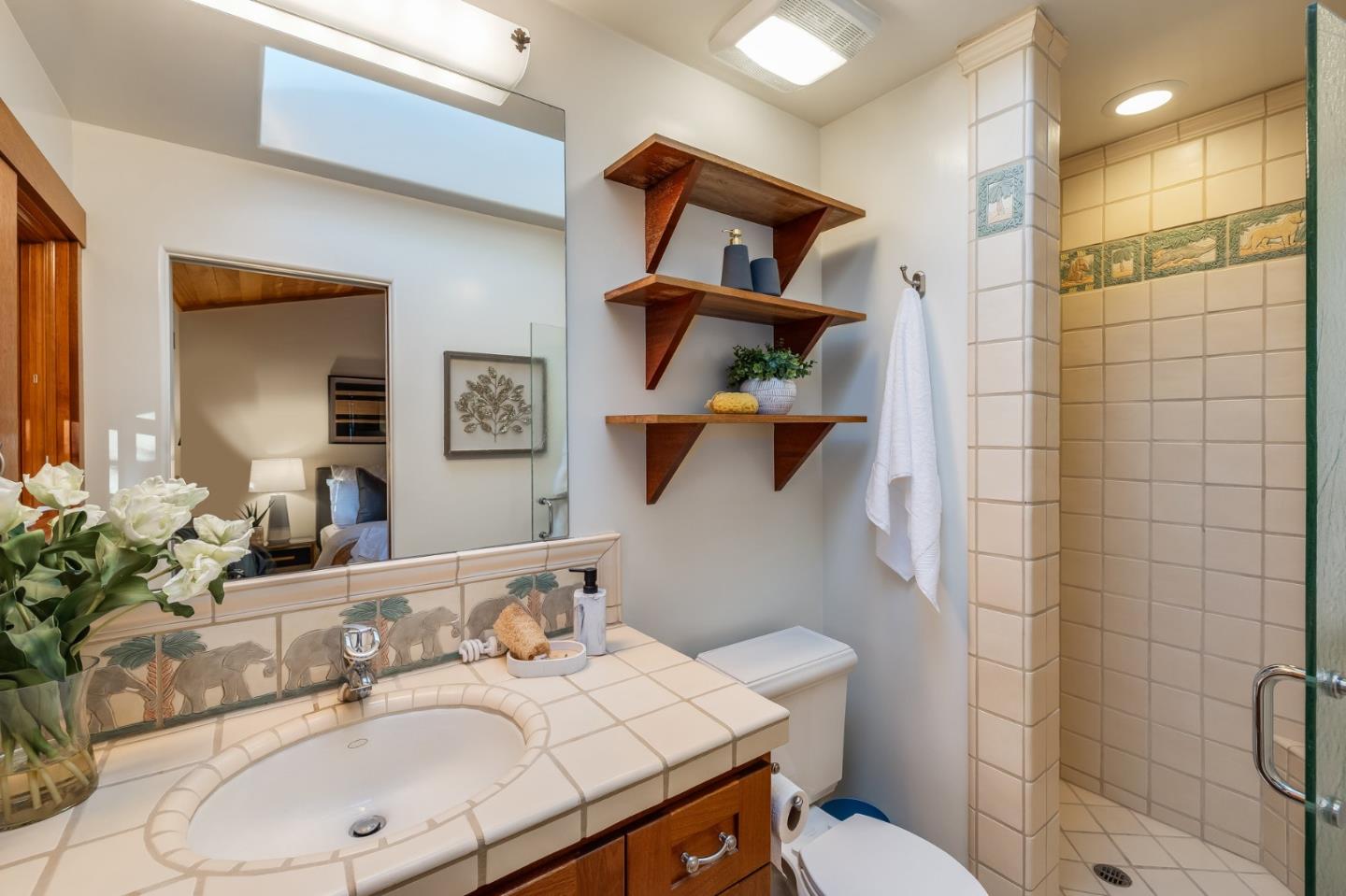 Detail Gallery Image 32 of 75 For 13961 Fremont Pines Ln, Los Altos Hills,  CA 94022 - 5 Beds | 4 Baths