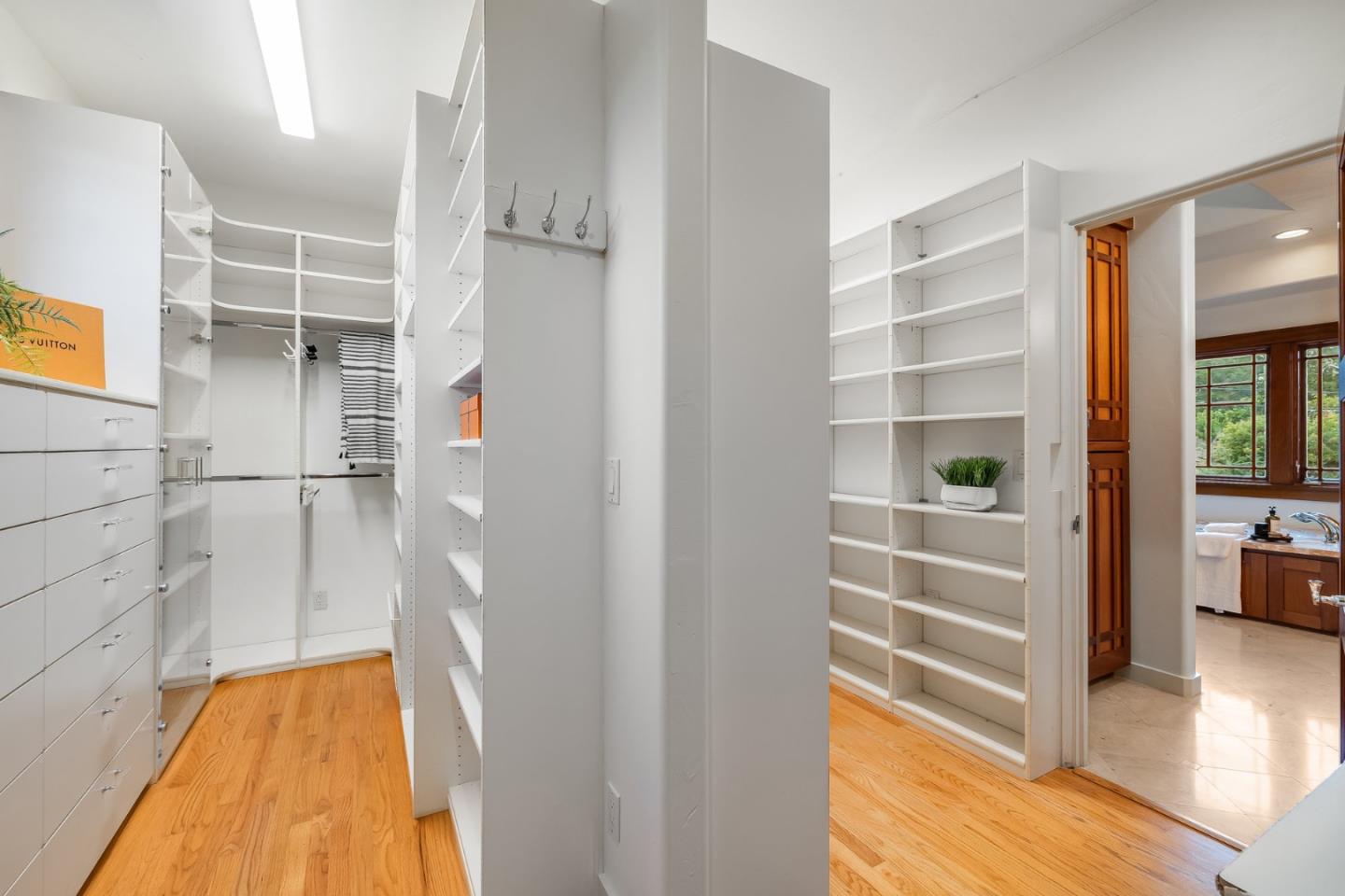 Detail Gallery Image 54 of 75 For 13961 Fremont Pines Ln, Los Altos Hills,  CA 94022 - 5 Beds | 4 Baths