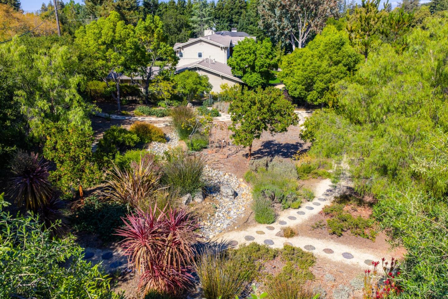Detail Gallery Image 65 of 75 For 13961 Fremont Pines Ln, Los Altos Hills,  CA 94022 - 5 Beds | 4 Baths