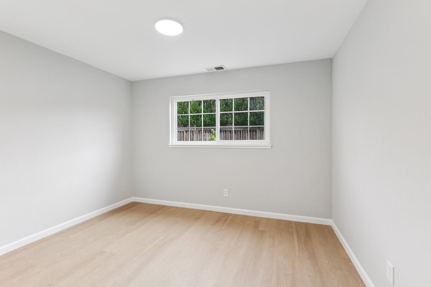 Detail Gallery Image 24 of 40 For 1398 Boysea Dr, San Jose,  CA 95118 - 3 Beds | 1/1 Baths