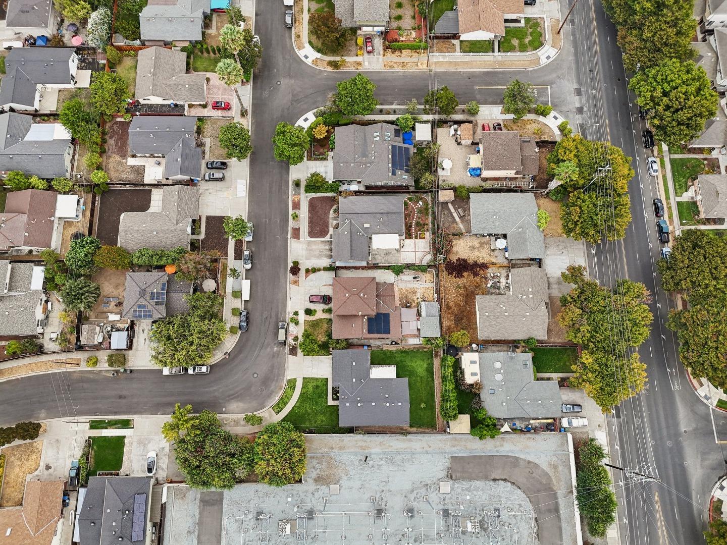 Detail Gallery Image 39 of 40 For 1398 Boysea Dr, San Jose,  CA 95118 - 3 Beds | 1/1 Baths