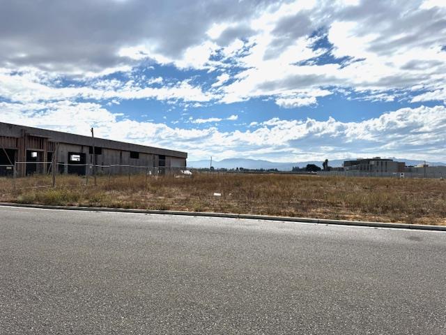 Airway, Hollister, CA, 95023