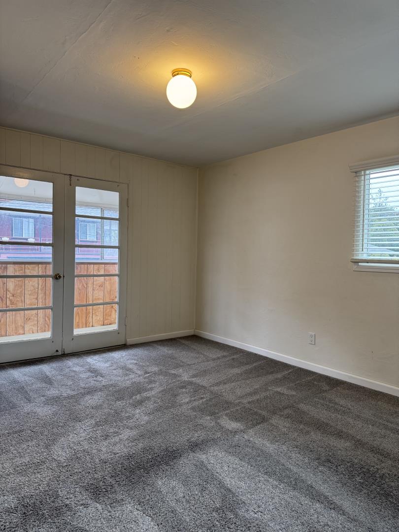 Detail Gallery Image 16 of 37 For 24545 Leona Dr, Hayward,  CA 94542 - 5 Beds | 2 Baths