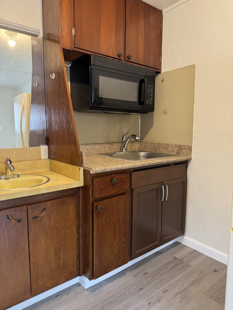 Detail Gallery Image 25 of 37 For 24545 Leona Dr, Hayward,  CA 94542 - 5 Beds | 2 Baths