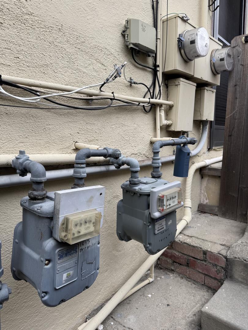 Detail Gallery Image 37 of 37 For 24545 Leona Dr, Hayward,  CA 94542 - 5 Beds | 2 Baths