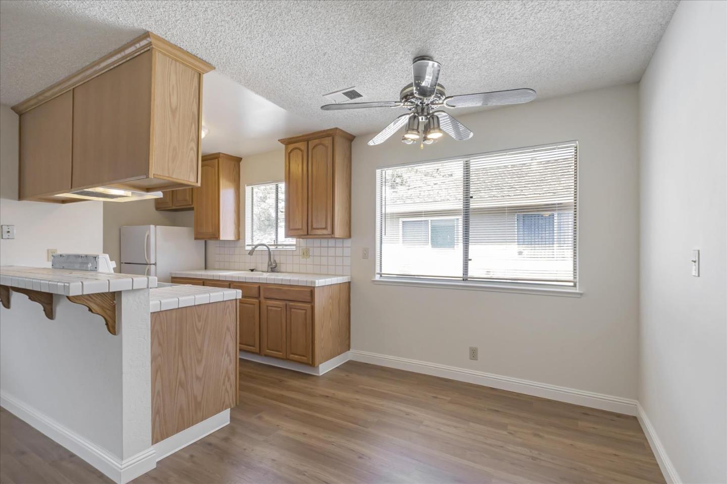 Detail Gallery Image 14 of 28 For 825 N Capitol Ave #4,  San Jose,  CA 95133 - 2 Beds | 1 Baths