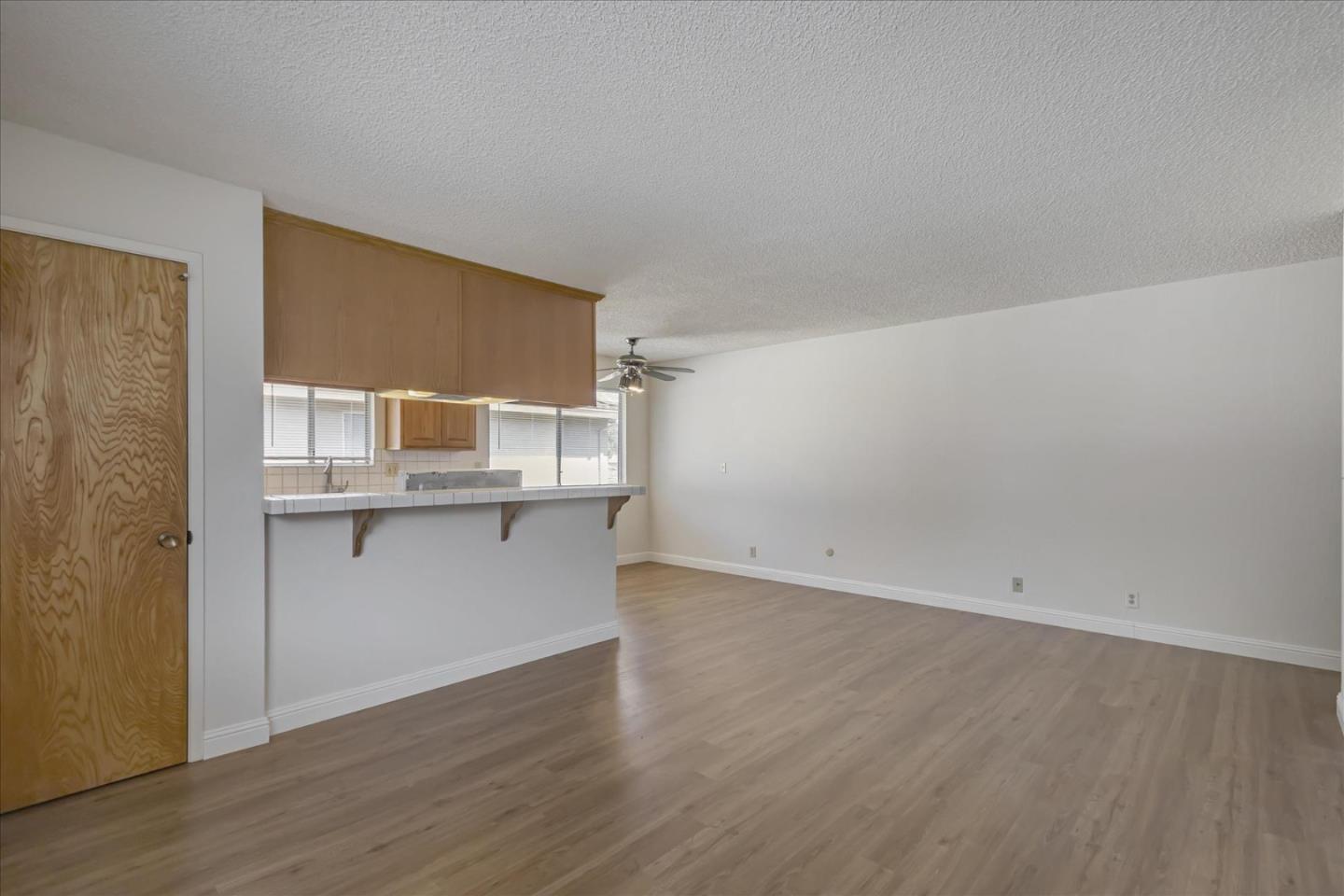 Detail Gallery Image 8 of 28 For 825 N Capitol Ave #4,  San Jose,  CA 95133 - 2 Beds | 1 Baths