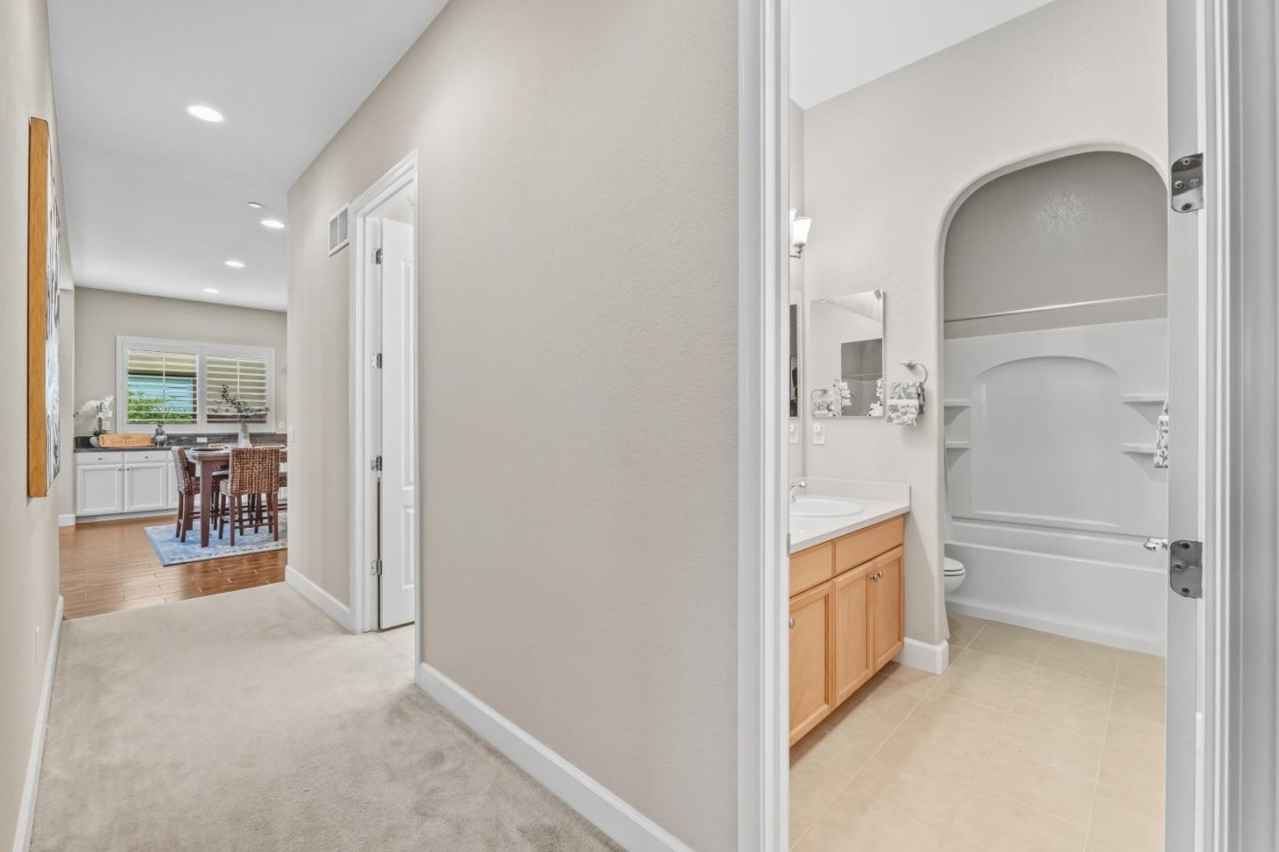 Detail Gallery Image 51 of 65 For 3716 Chiavari Way, Manteca,  CA 95337 - 3 Beds | 2/1 Baths