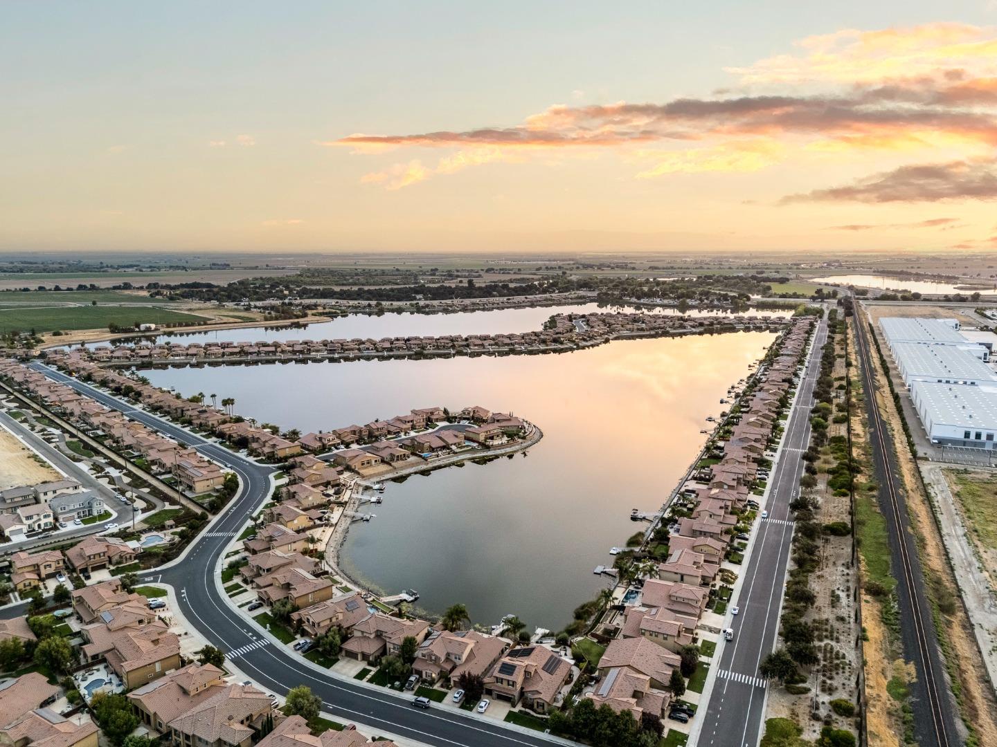 Detail Gallery Image 58 of 65 For 3716 Chiavari Way, Manteca,  CA 95337 - 3 Beds | 2/1 Baths