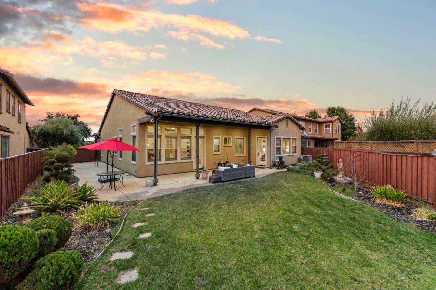 Detail Gallery Image 6 of 65 For 3716 Chiavari Way, Manteca,  CA 95337 - 3 Beds | 2/1 Baths