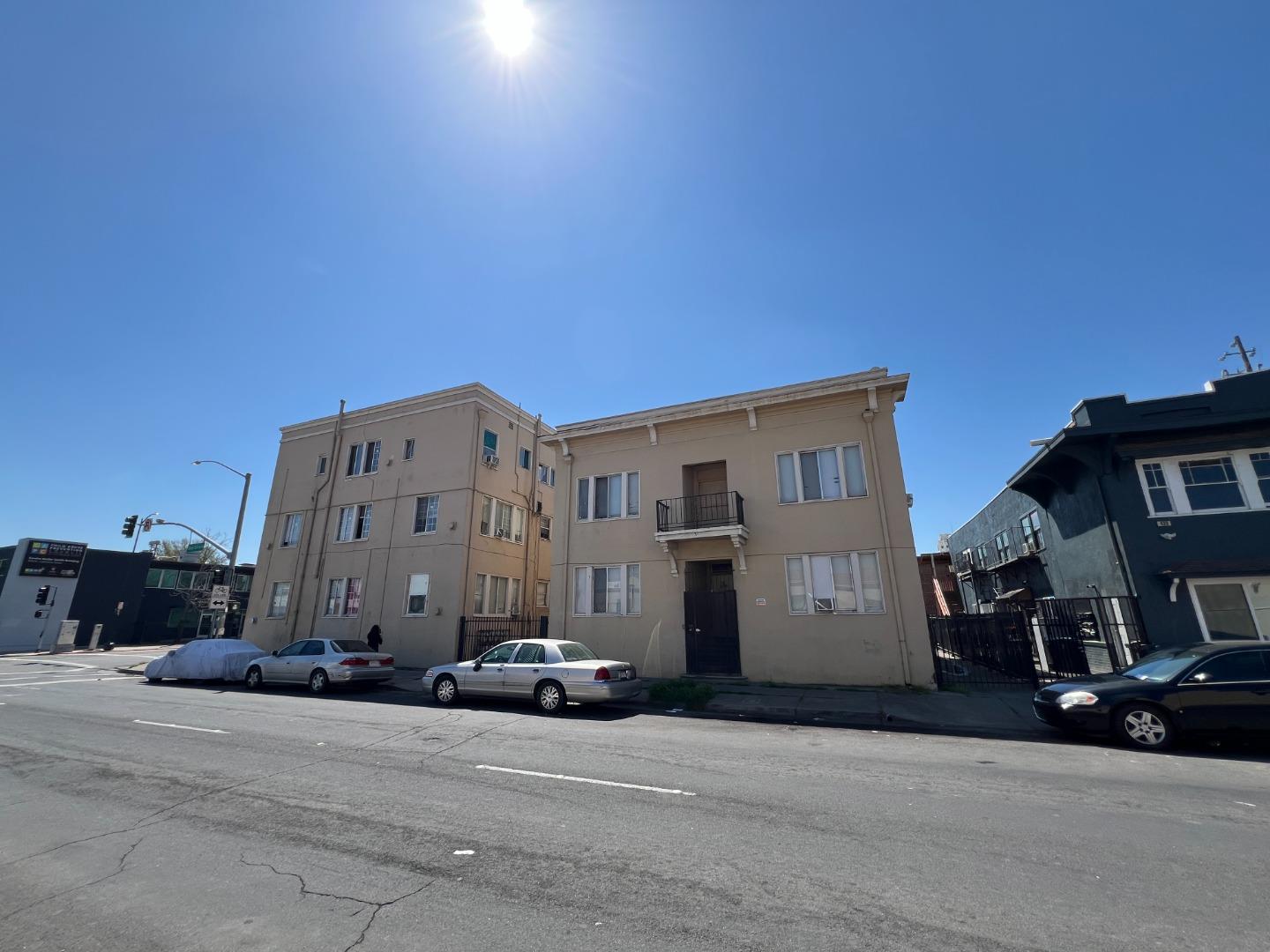 Detail Gallery Image 4 of 5 For 545 N California St, Stockton,  CA 95202 - – Beds | – Baths