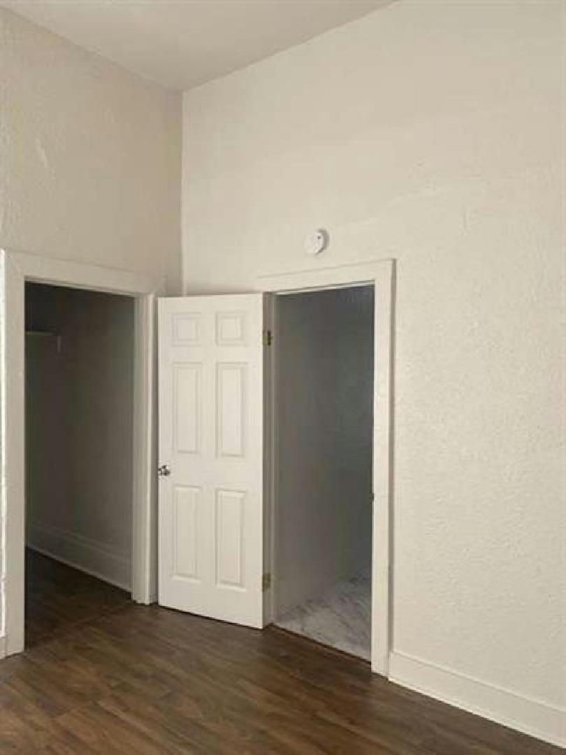 Detail Gallery Image 4 of 9 For 111 W Poplar St, Stockton,  CA 95202 - – Beds | – Baths