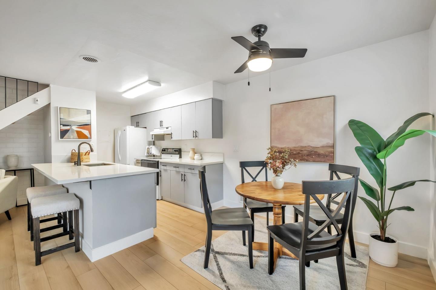 Detail Gallery Image 10 of 24 For 2224 Peacock Pl #3,  Union City,  CA 94587 - 2 Beds | 1 Baths