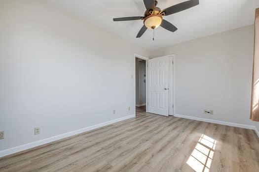 Detail Gallery Image 13 of 30 For 16265 Lyle St, Castro Valley,  CA 94578 - 5 Beds | 2 Baths