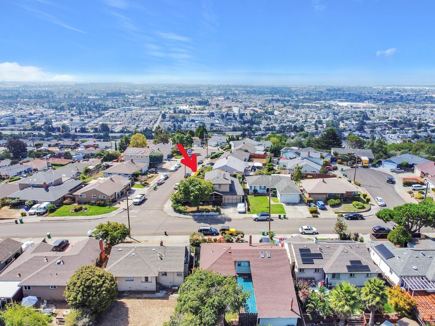 Detail Gallery Image 28 of 30 For 16265 Lyle St, Castro Valley,  CA 94578 - 5 Beds | 2 Baths