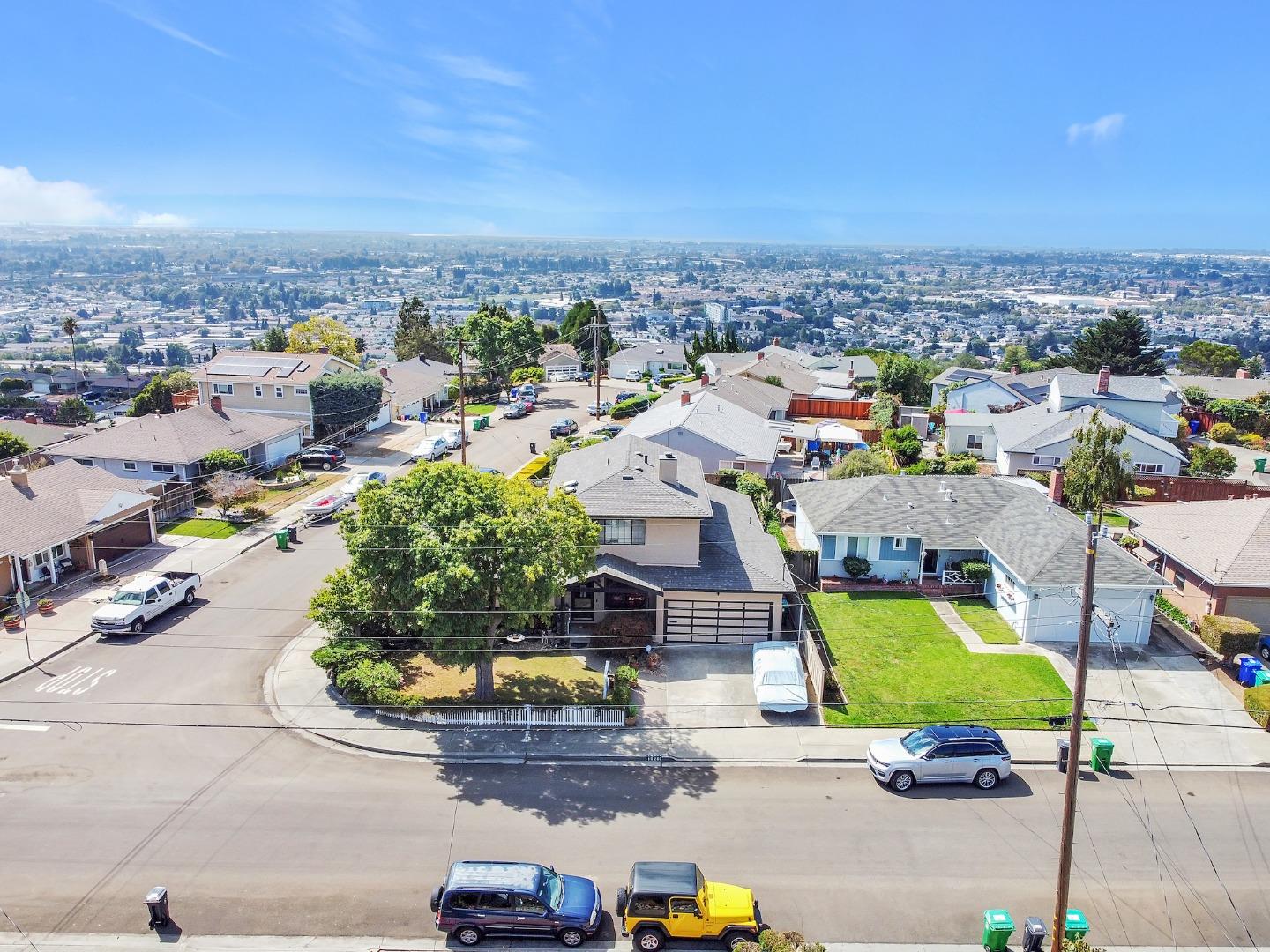Detail Gallery Image 29 of 30 For 16265 Lyle St, Castro Valley,  CA 94578 - 5 Beds | 2 Baths