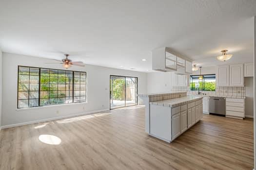 Detail Gallery Image 9 of 30 For 16265 Lyle St, Castro Valley,  CA 94578 - 5 Beds | 2 Baths