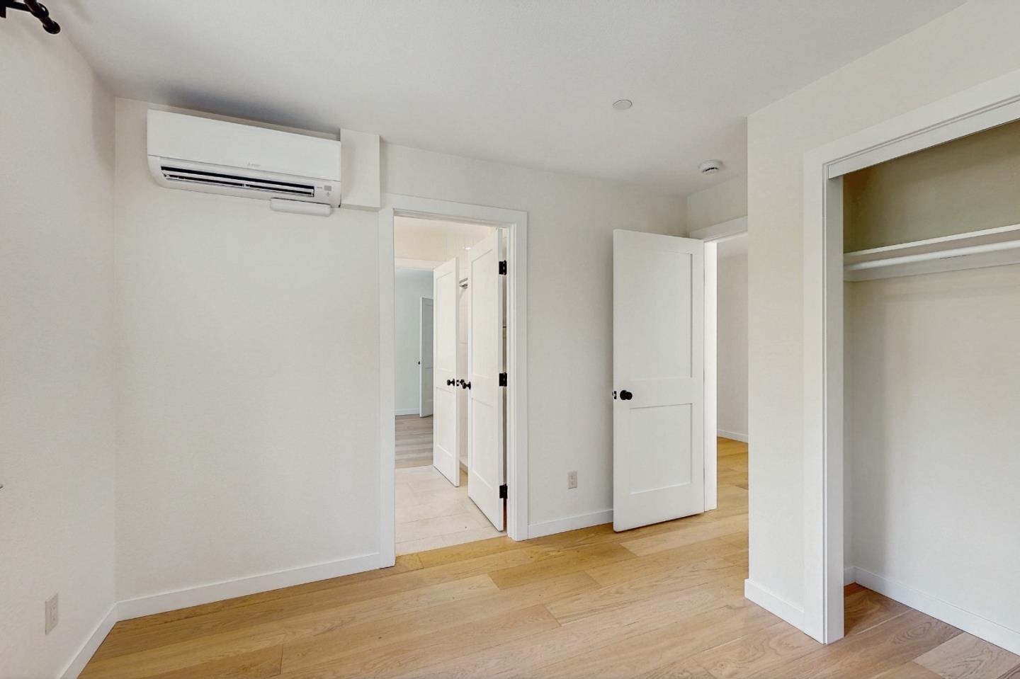 Detail Gallery Image 3 of 37 For 1188 Tokochi St, South Lake Tahoe,  CA 96150 - 3 Beds | 2/1 Baths