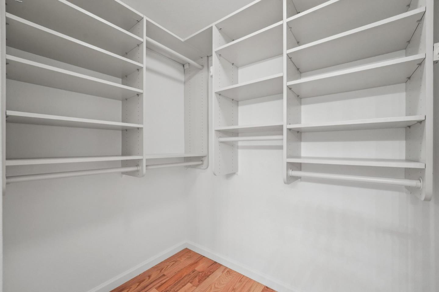 Detail Gallery Image 32 of 61 For 2245 Silver Blossom Ct, San Jose,  CA 95138 - 2 Beds | 2 Baths