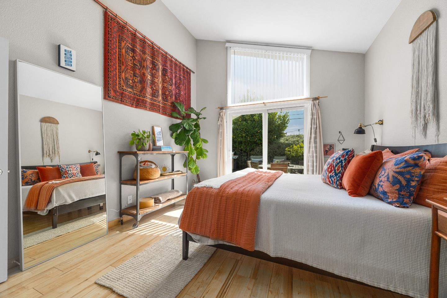 Detail Gallery Image 16 of 48 For 1203 Andrew Ln, Santa Cruz,  CA 95062 - 2 Beds | 2 Baths